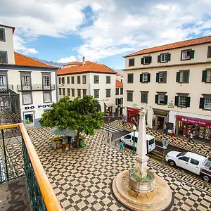 Esmeralda Holidays Hotel apartamentowy